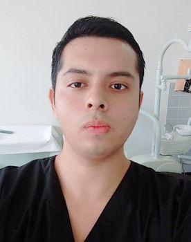 Miguel Cámara as Steven