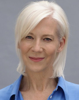 Caoilfhionn McDonnell as Senior Director