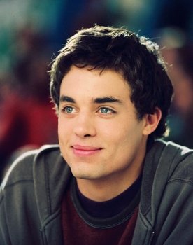 Trevor Blumas as Michael Doe