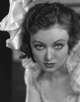 Lona Andre as Cora Matthews
