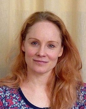 Liisa Peltonen as Eija