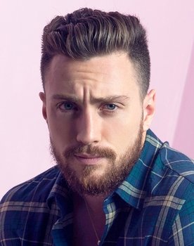 Aaron Taylor-Johnson Photo