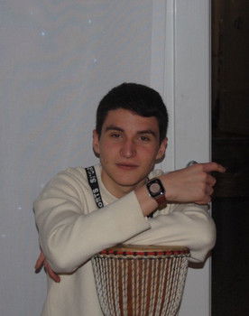 Angelo Ciardelli as Panzi