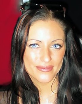 Dagmar Ďásková as Lucie Fleischmannová