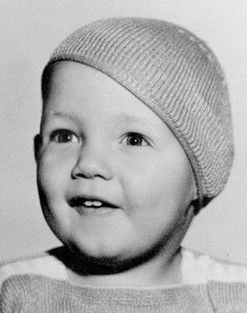 Baby LeRoy as Bobby, Dora's Baby at 1 Year