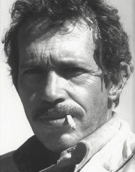 Warren Oates as Walter Charlie