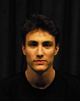 Vlad Gherghel as Jan