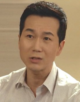 Park Jeong-min as Saman E&C Executive