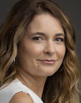 Cláudia Abreu
