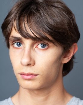 Abel Rodríguez as Rober