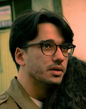 Francisco Vilar as Dr. Vilar