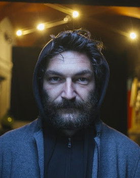 Stefano Pietro Detassis as Luca