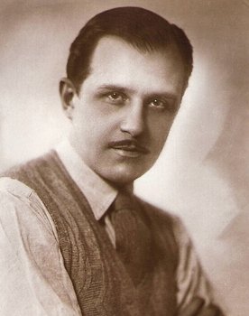 Harry Hardt as 
