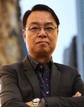 Lee Lik-Chi as Police Precinct Head Tang