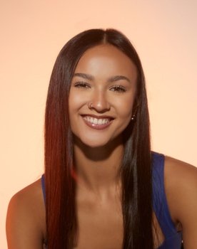 Grace Chan as Superman Robot #12 (voice)