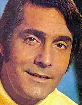 Wilson Fragoso as Sebastião