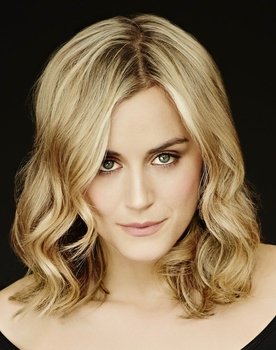 Taylor Schilling Photo