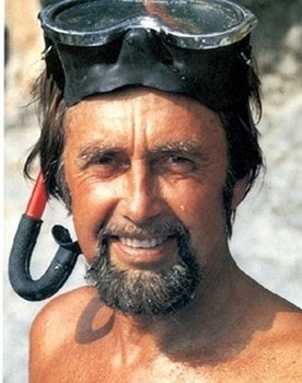 Hans Hass as himself