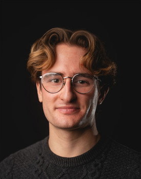 Christopher Kosakowski as Voice on Phone