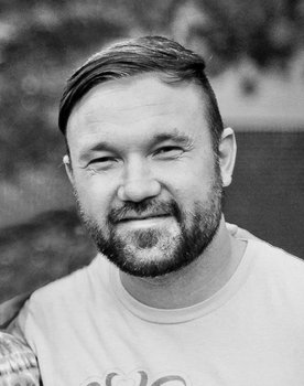 Jeremy Holden as Officer Will