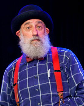 Avner The Eccentric as Self