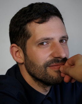 Andrés Villaverde as Marcos