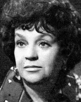 Руфь Райкина-Иоффе as Self (archive footage)