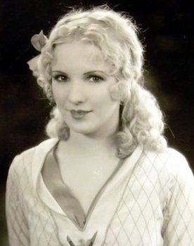 Vera Marshe as Mrs. Mary Hastings (as Vera Marsh)