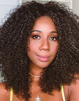Camilla de Lucas as Andressa