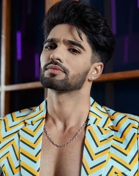 Zeeshan Khan