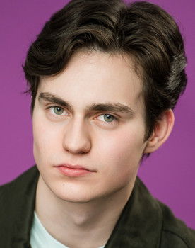 Dylan Mosholder as Brian