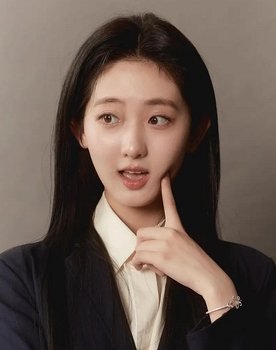 Qu Meng Ting as Dong Qiu Fen