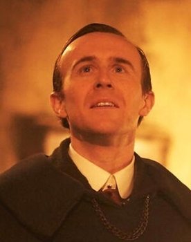 John Heffernan as Gaunt