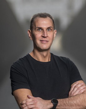 Dull Szabolcs