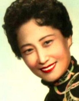 Mama Hung as Townsperson
