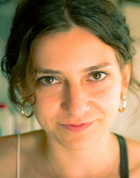 Raquel Queirós as Rita