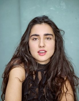 Hannah Abdoh as Pegah