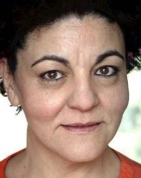 Farida Ouchani as Ruth