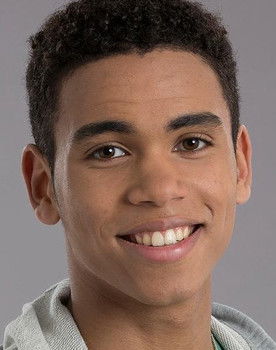 Bruno Páscoa as Catita (Carlos Saraiva)