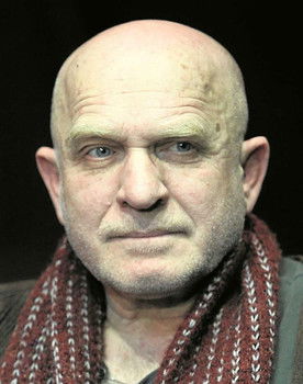 Henryk Talar as Jan Rumień