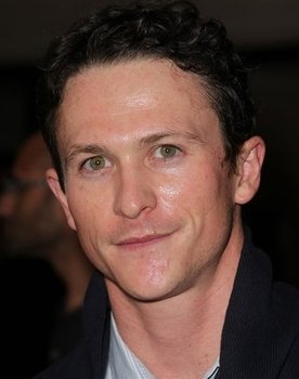 Jonathan Tucker Photo