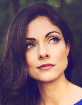 Larissa Meek
