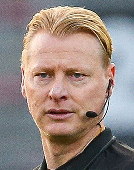 Kevin Blom as Self - Referee