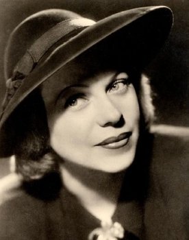 Berta Drews as Wally Dreffke