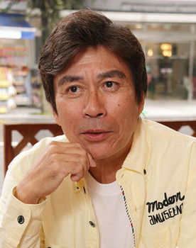 Yoshitaka Tanba as Goroh Sakurai / Spade Ace