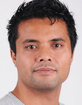 Lee Ah Yen as Dynamite Guard