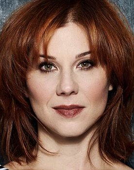 Stephanie Kurtzuba as Brenda