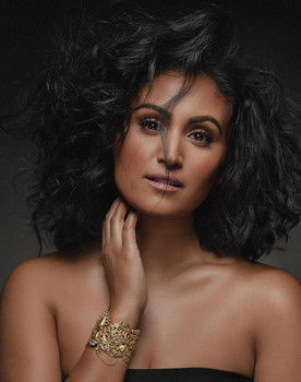 Nina Davuluri
