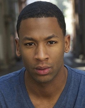 Darnell Kirkwood as Tariq