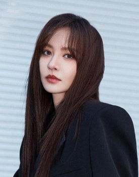 Shi Shi as Lin Qianyu
